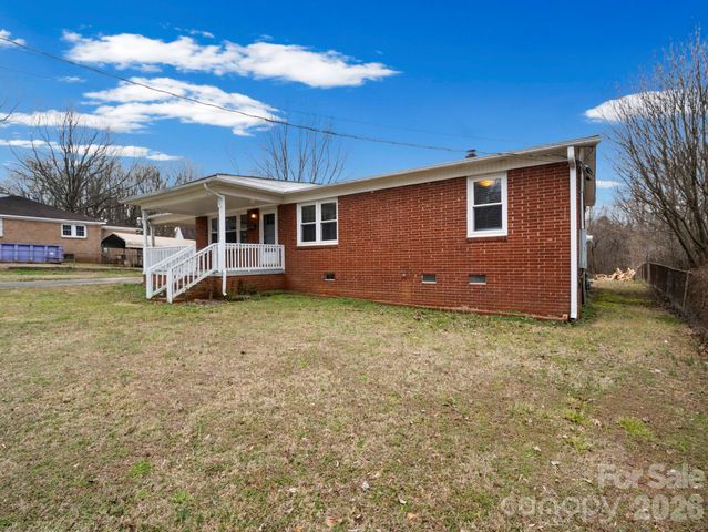 309 Green Street, Lincolnton, NC 28092