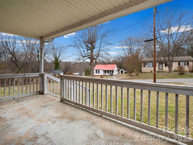 309 Green Street, Lincolnton, NC 28092