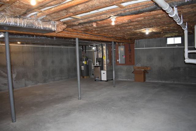 14 Windy Fields Lane, Jaffrey, NH 03452