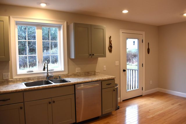 14 Windy Fields Lane, Jaffrey, NH 03452