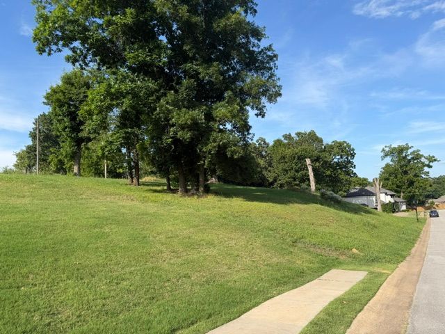 514 Chattin Circle, Bentonville, AR 72713