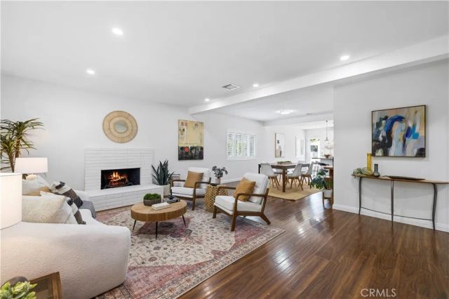1325 Forest Avenue, Pasadena, CA 91103
