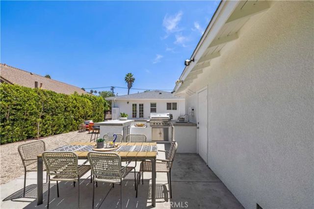 1325 Forest Avenue, Pasadena, CA 91103