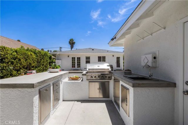 1325 Forest Avenue, Pasadena, CA 91103