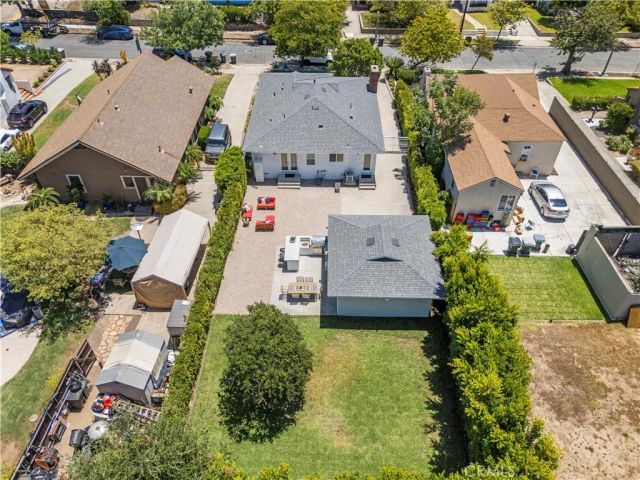 1325 Forest Avenue, Pasadena, CA 91103