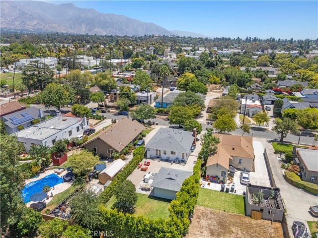 1325 Forest Avenue, Pasadena, CA 91103