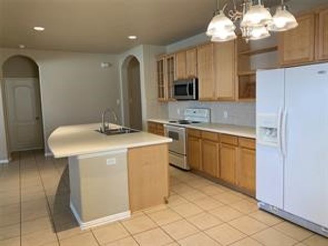 9113 Hope Drive, Providence Village, TX 76227