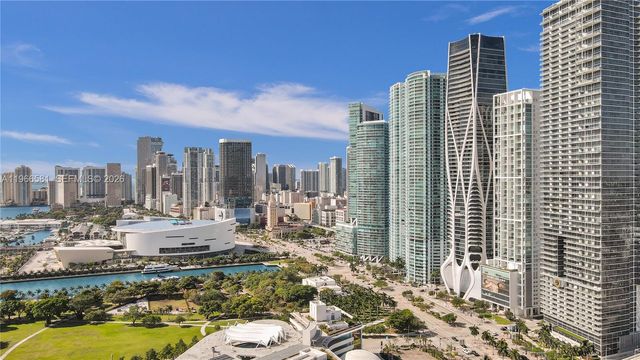 900 Biscayne Blvd 2907, Miami, FL 33132