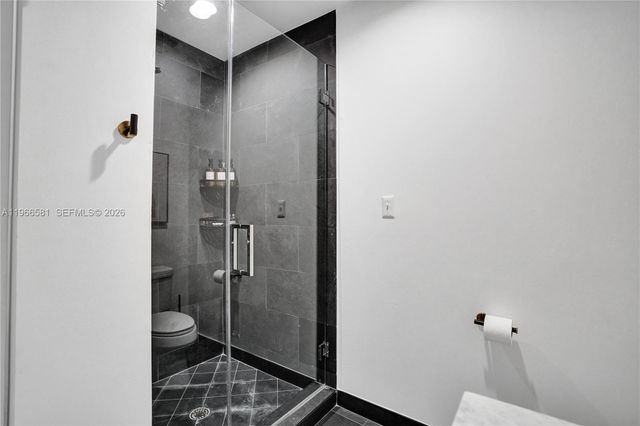 900 Biscayne Blvd 2907, Miami, FL 33132