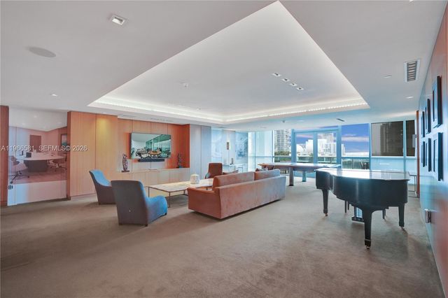 900 Biscayne Blvd 2907, Miami, FL 33132