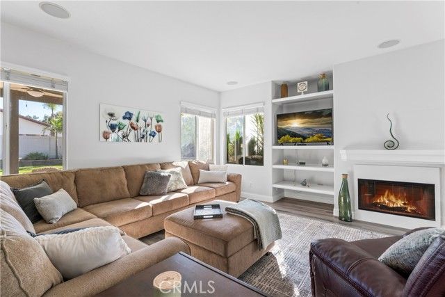 1456 Roadrunner, Corona, CA 92881