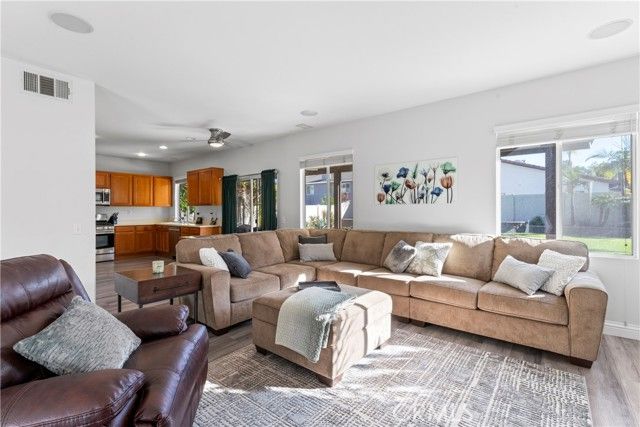 1456 Roadrunner, Corona, CA 92881