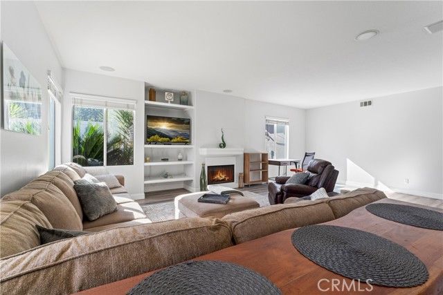 1456 Roadrunner, Corona, CA 92881