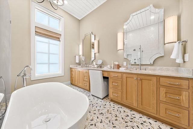 120 Charming Lane, Port Aransas, TX 78373