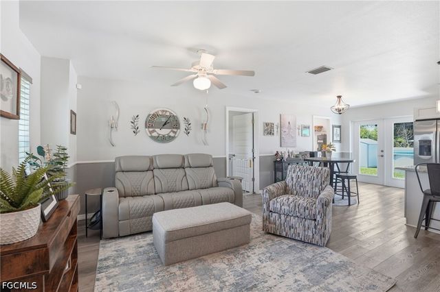 448 Glengary CIR, Punta Gorda, FL 33982