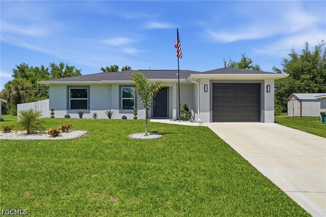 448 Glengary CIR, Punta Gorda, FL 33982