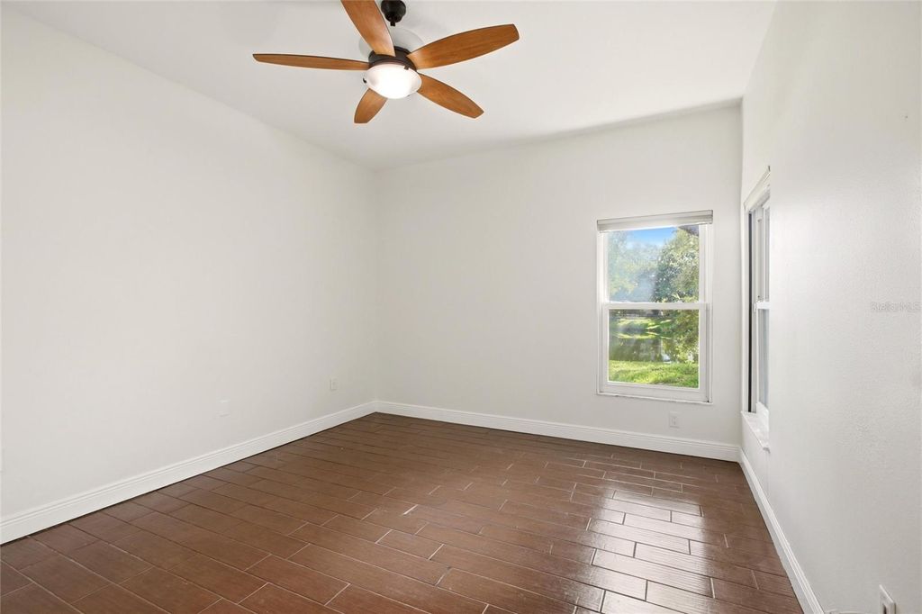 Image 16 of property listing at 12347 HOLLYBUSH TERRACE, Bradenton, FL 34202