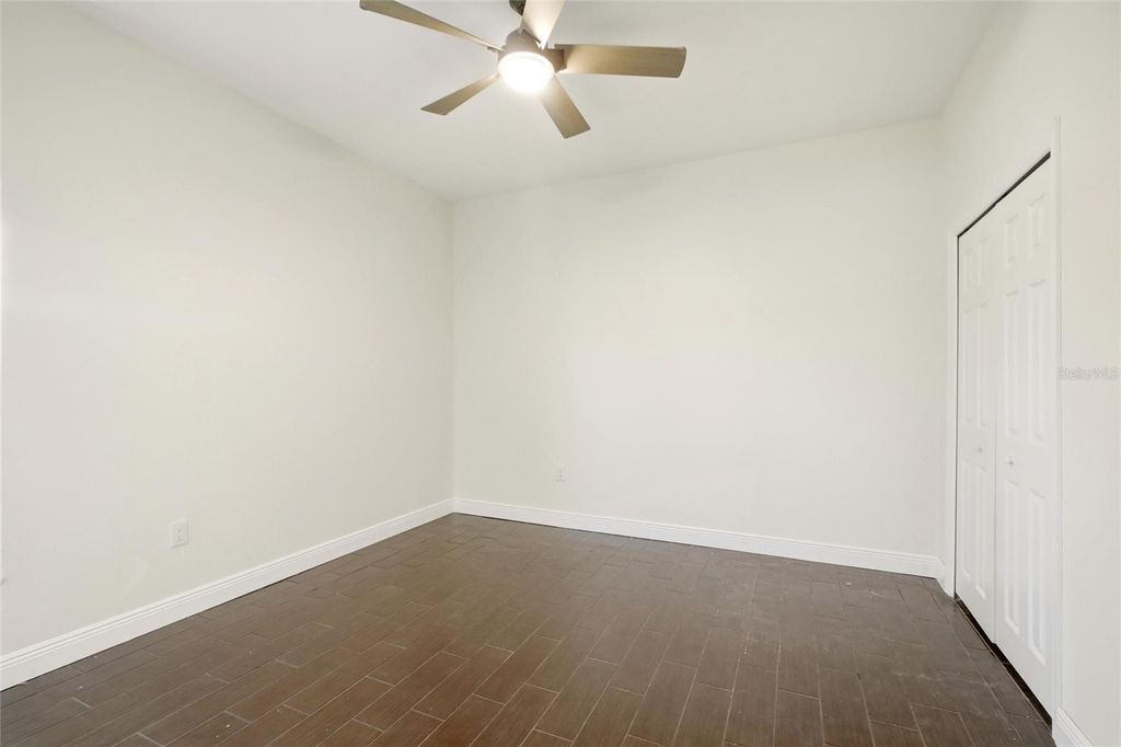 Image 23 of property listing at 12347 HOLLYBUSH TERRACE, Bradenton, FL 34202