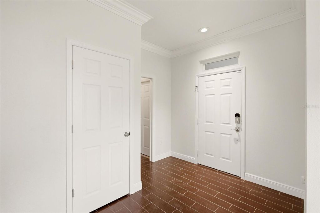 Image 4 of property listing at 12347 HOLLYBUSH TERRACE, Bradenton, FL 34202