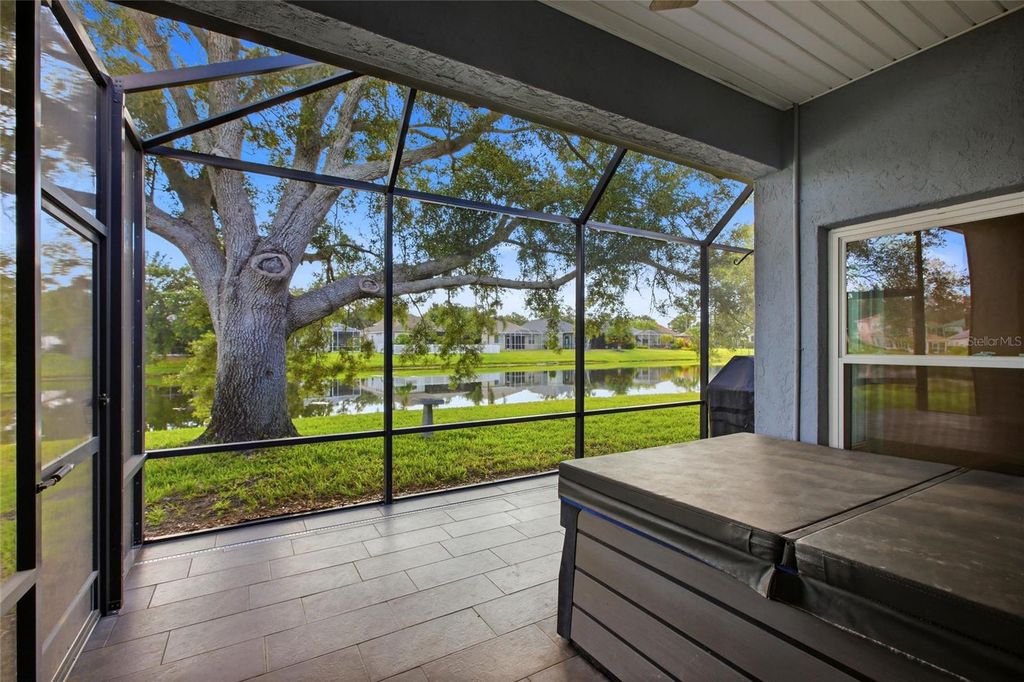 Image 37 of property listing at 12347 HOLLYBUSH TERRACE, Bradenton, FL 34202