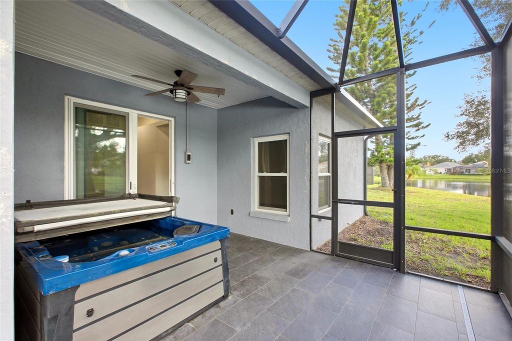 Image 39 of property listing at 12347 HOLLYBUSH TERRACE, Bradenton, FL 34202