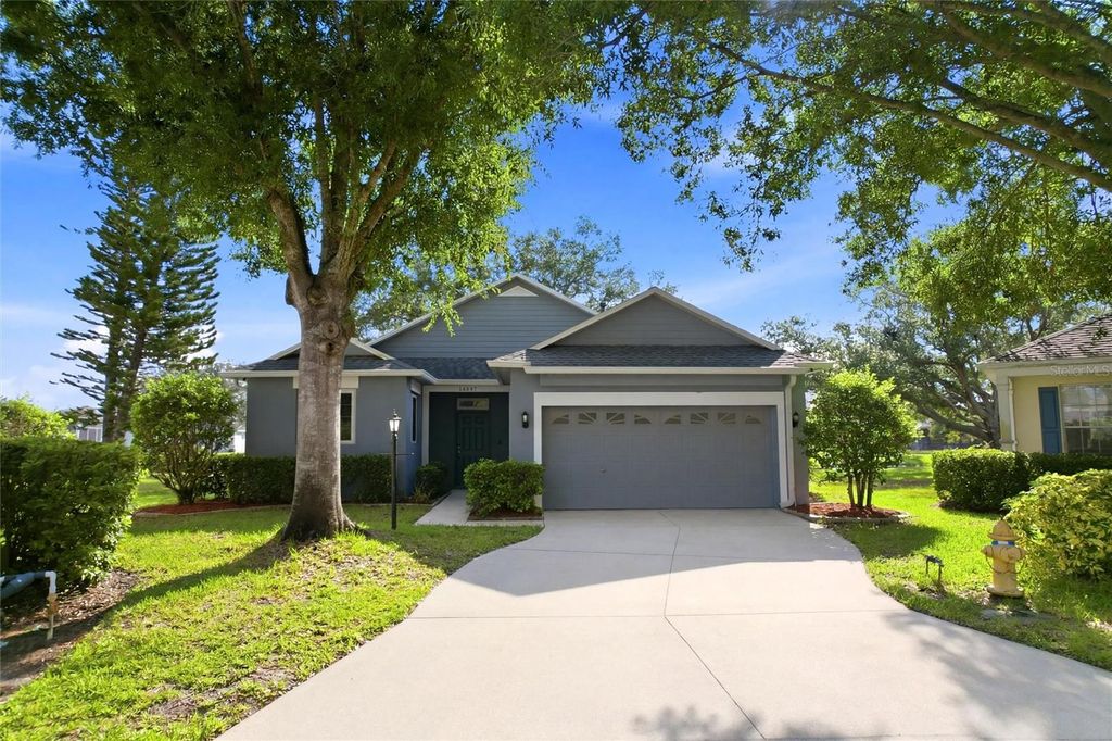 Image 44 of property listing at 12347 HOLLYBUSH TERRACE, Bradenton, FL 34202