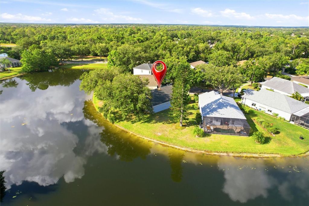 Image 48 of property listing at 12347 HOLLYBUSH TERRACE, Bradenton, FL 34202