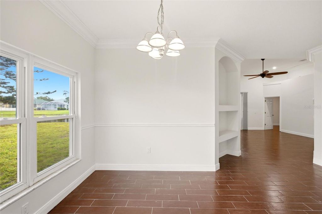 Image 10 of property listing at 12347 HOLLYBUSH TERRACE, Bradenton, FL 34202