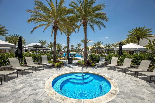 16415 ISOLA PLACE, Lakewood Ranch, FL 34211