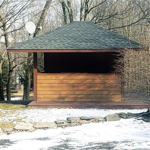 179 Old Turnpike Road, Woodridge, NY 12789