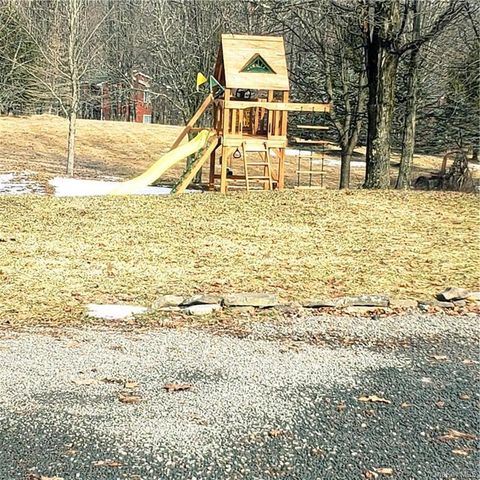 179 Old Turnpike Road, Woodridge, NY 12789