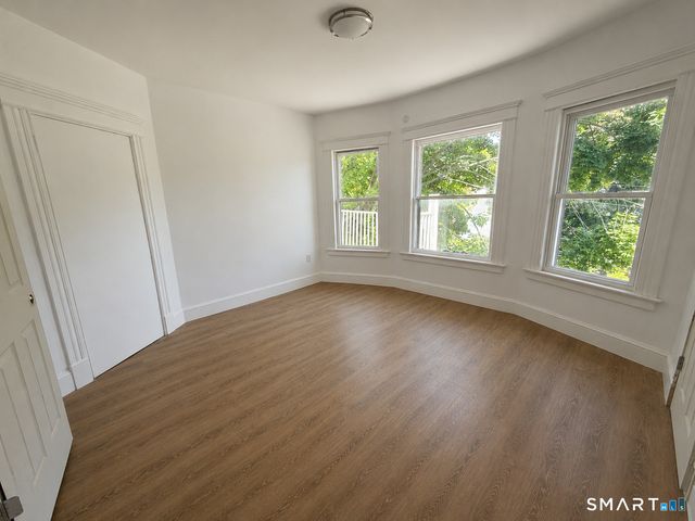 77 Wall Street, Waterbury, CT 06705