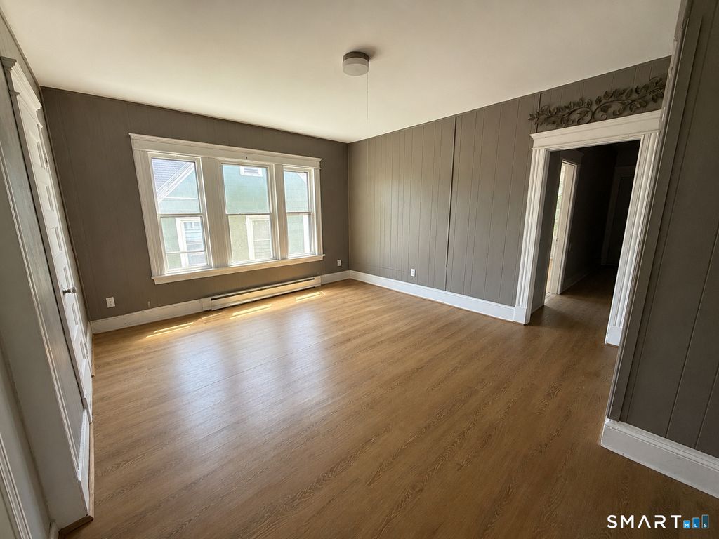 77 Wall Street, Waterbury, CT 06705