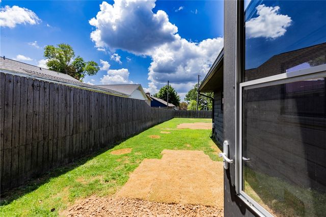 608 S 13th Street, Rogers, AR 72758