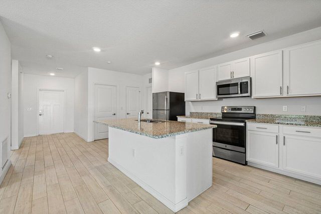 5174 Armina Place, Fort Pierce, FL 34951