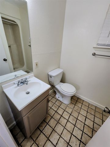 2228 Toulon Lane, Dallas, TX 75227