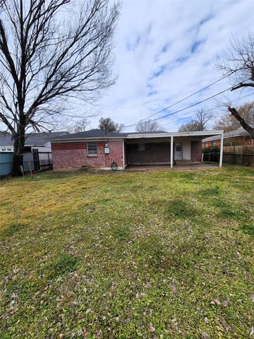 2228 Toulon Lane, Dallas, TX 75227