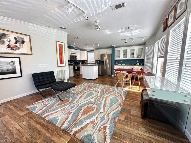 3264 Ott LN, Bonita Springs, FL 34134