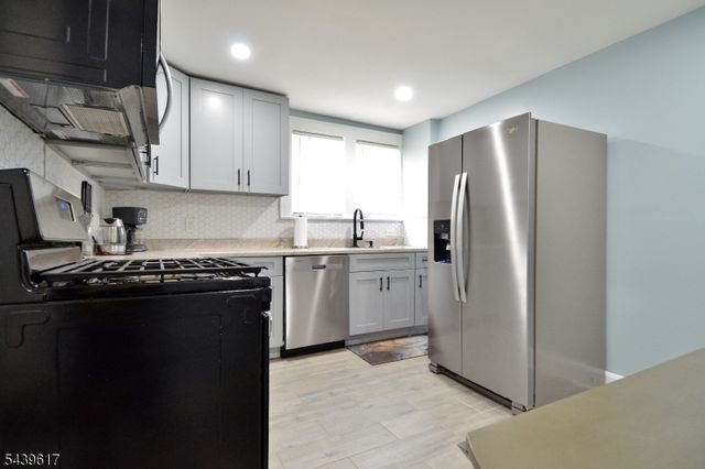 17 Brown St, Nutley Twp., NJ 07110