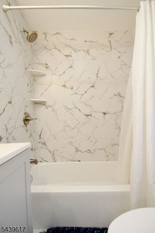 17 Brown St, Nutley Twp., NJ 07110