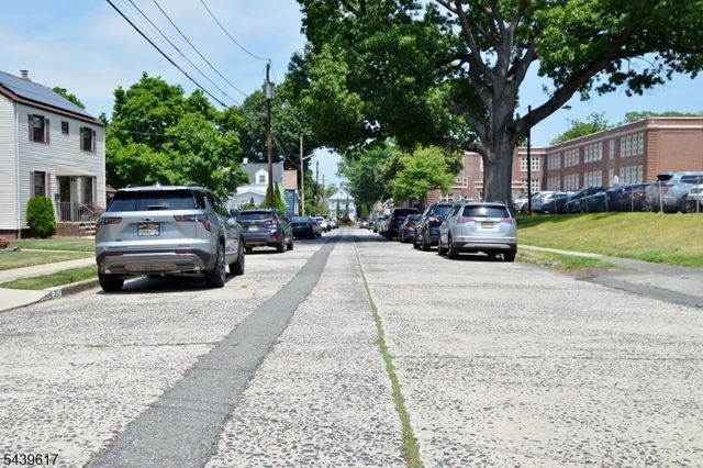 17 Brown St, Nutley Twp., NJ 07110