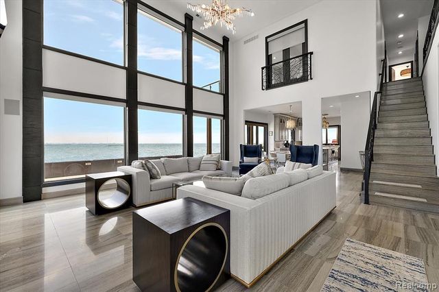 8349 Dixie Highway, Ira, MI 48023