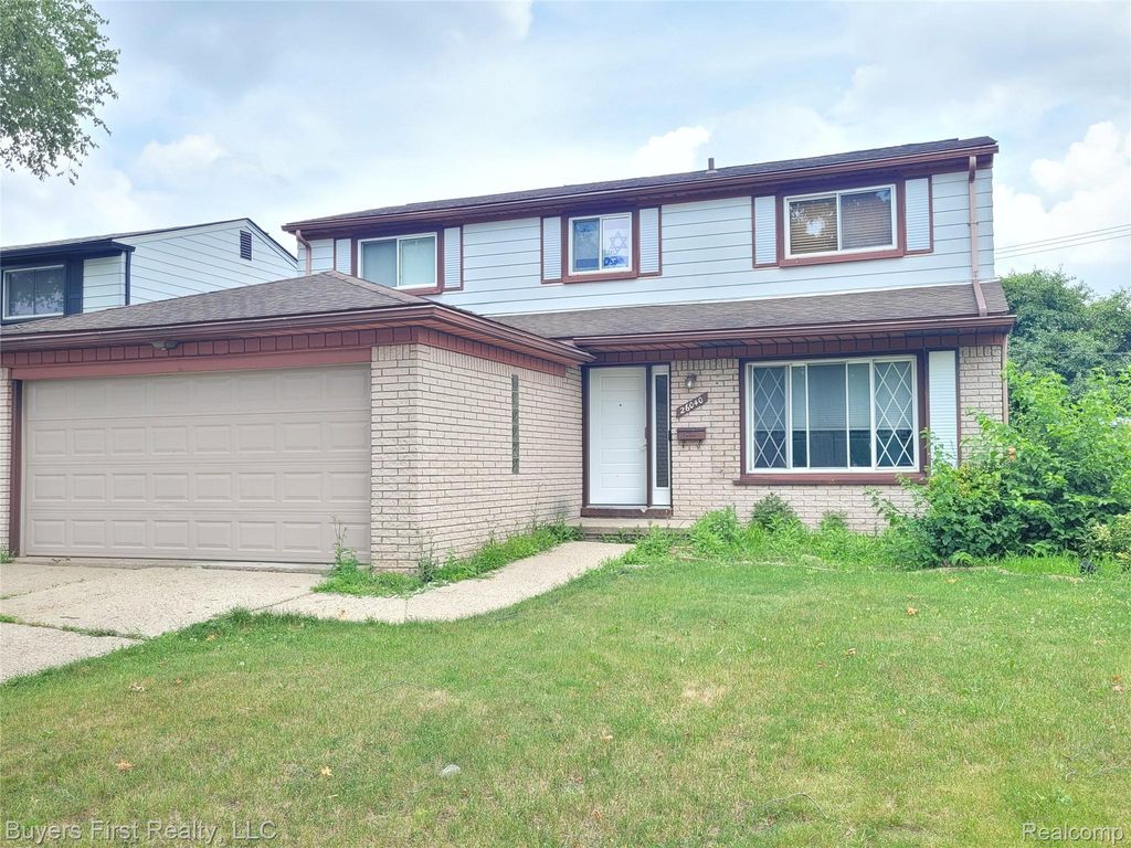 26040 Marlowe Place, Oak Park, MI 48237