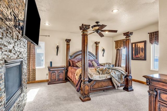 925 S Camino Santiago Dr, Pueblo West, CO 81007