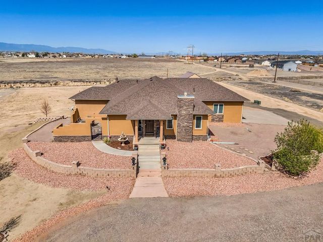 925 S Camino Santiago Dr, Pueblo West, CO 81007