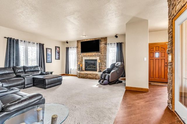 925 S Camino Santiago Dr, Pueblo West, CO 81007