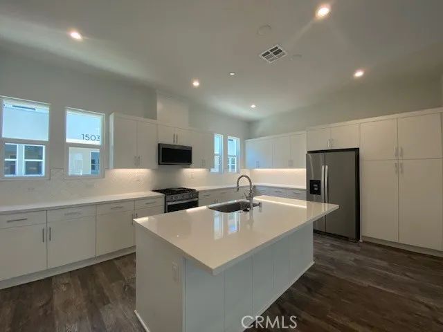 1411 Cara Drive, Anaheim, CA 92805