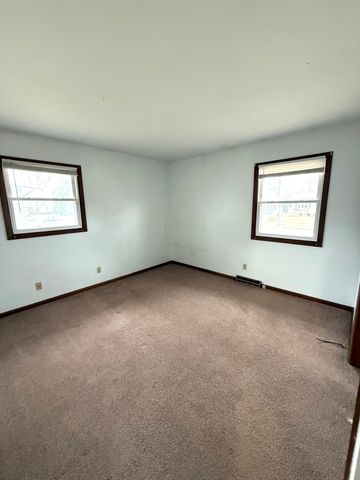 402 Elmwood Drive, Belvidere, IL 61008