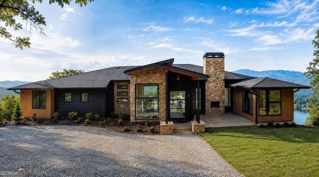 831 Sonya Road, Clayton, GA 30525 — exterior