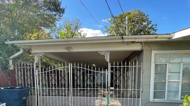 503 W HART AVE, San Antonio, TX 78214